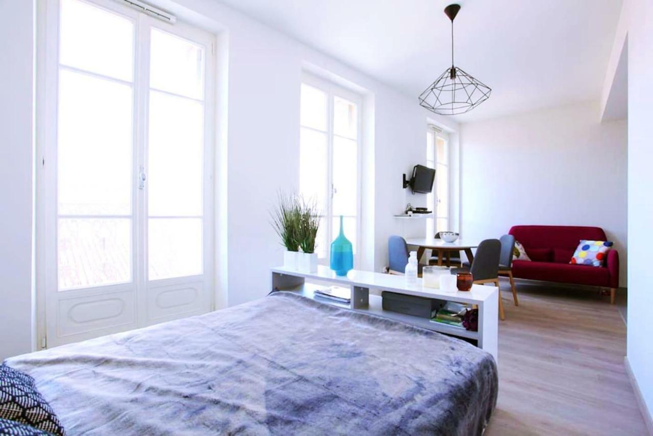 Grand Studio Au Pied Du Panier Apartment Марсилия Екстериор снимка